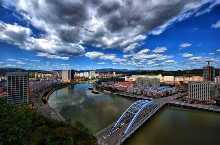 承德，梦想翅膀翱翔之地